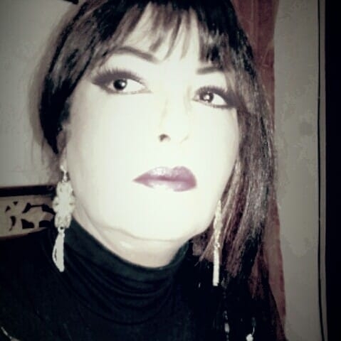 عند آخر الليل … شعر: ليلى حمدي