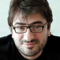 حوار شامل وجميل مع محمود درويش.. أجراه سامر أبو هواش