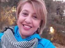 نص.. شعر: باسمة غنيم