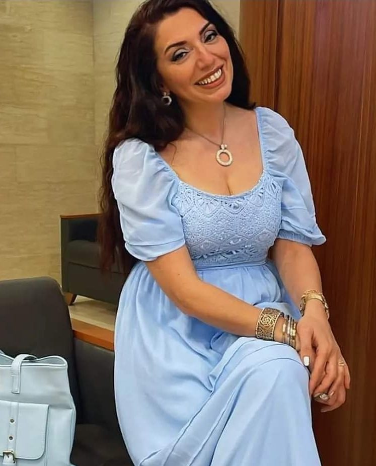 لا تهدني الجواهر .. فأنا برّاقة بمجوهرات أشجاني..بقلم: رينيه زوين نصار