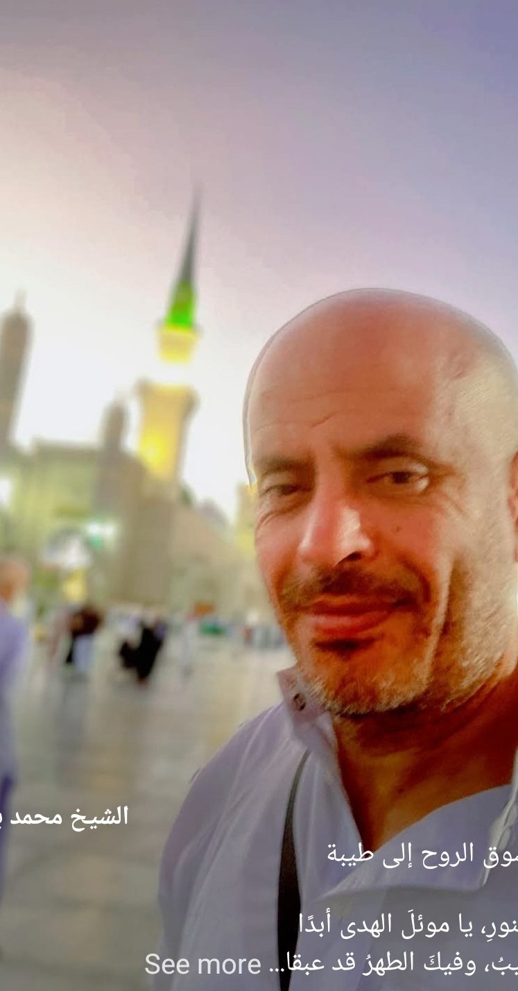 أنتِ في عيونِ الليلِ سرٌ      شعر: الشيخ محمد بن حمودة