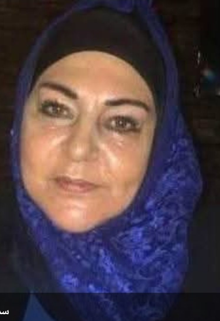 على كف الأرض….بقلم: سمية تكجي