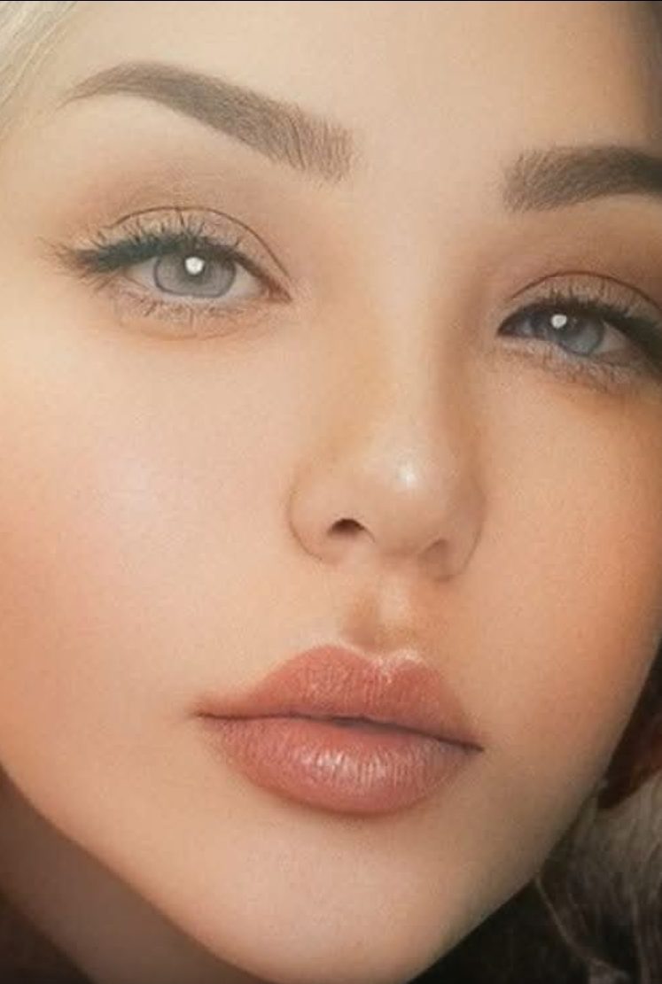 إسمك…..شعر: ميريام حيدر