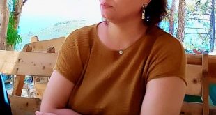 شال وشرفة     شعر : كريمة الحوسني